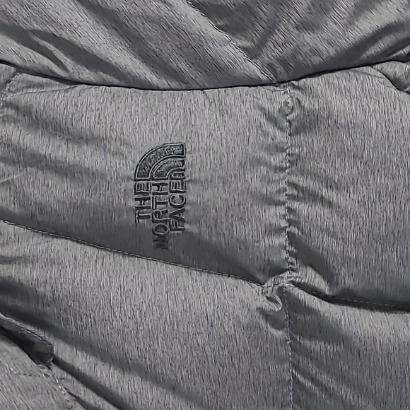 The North Face Women's Gray Puffer Jacket Size SP 550 - Picture 2 of 11
